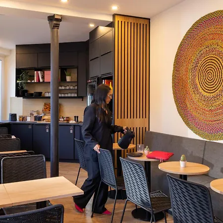 Korner Etoile 3* Parigi