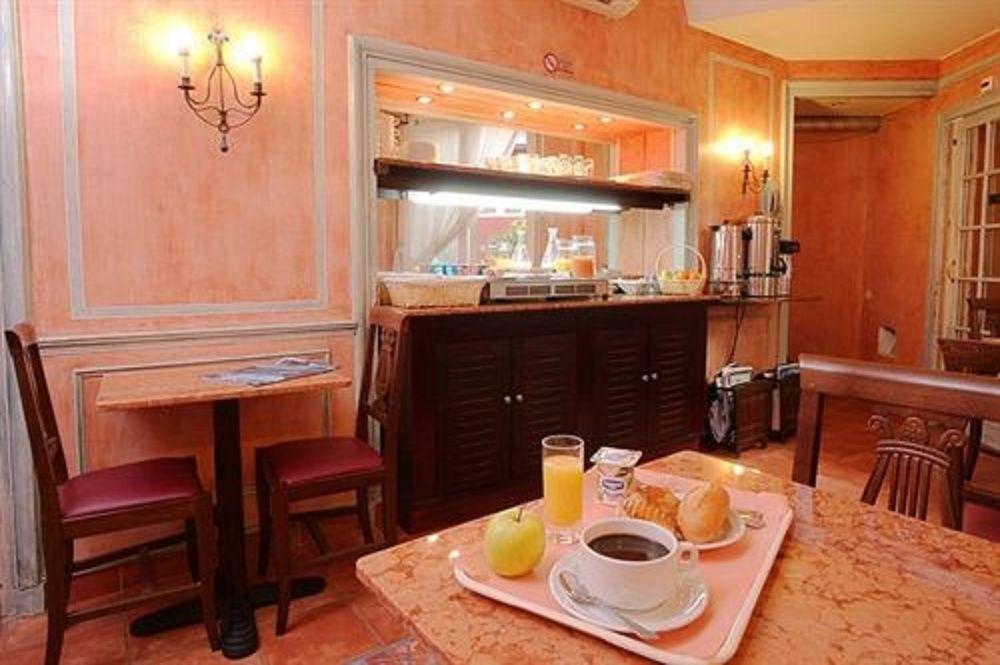 Korner Etoile Hotel 3*