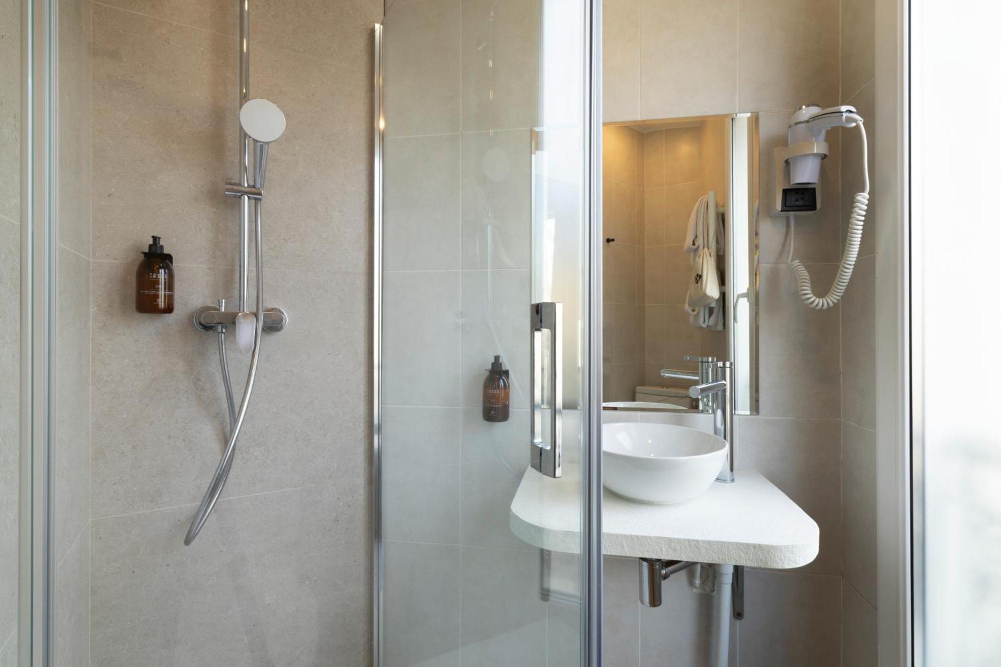 Hotel Korner Etoile Paris